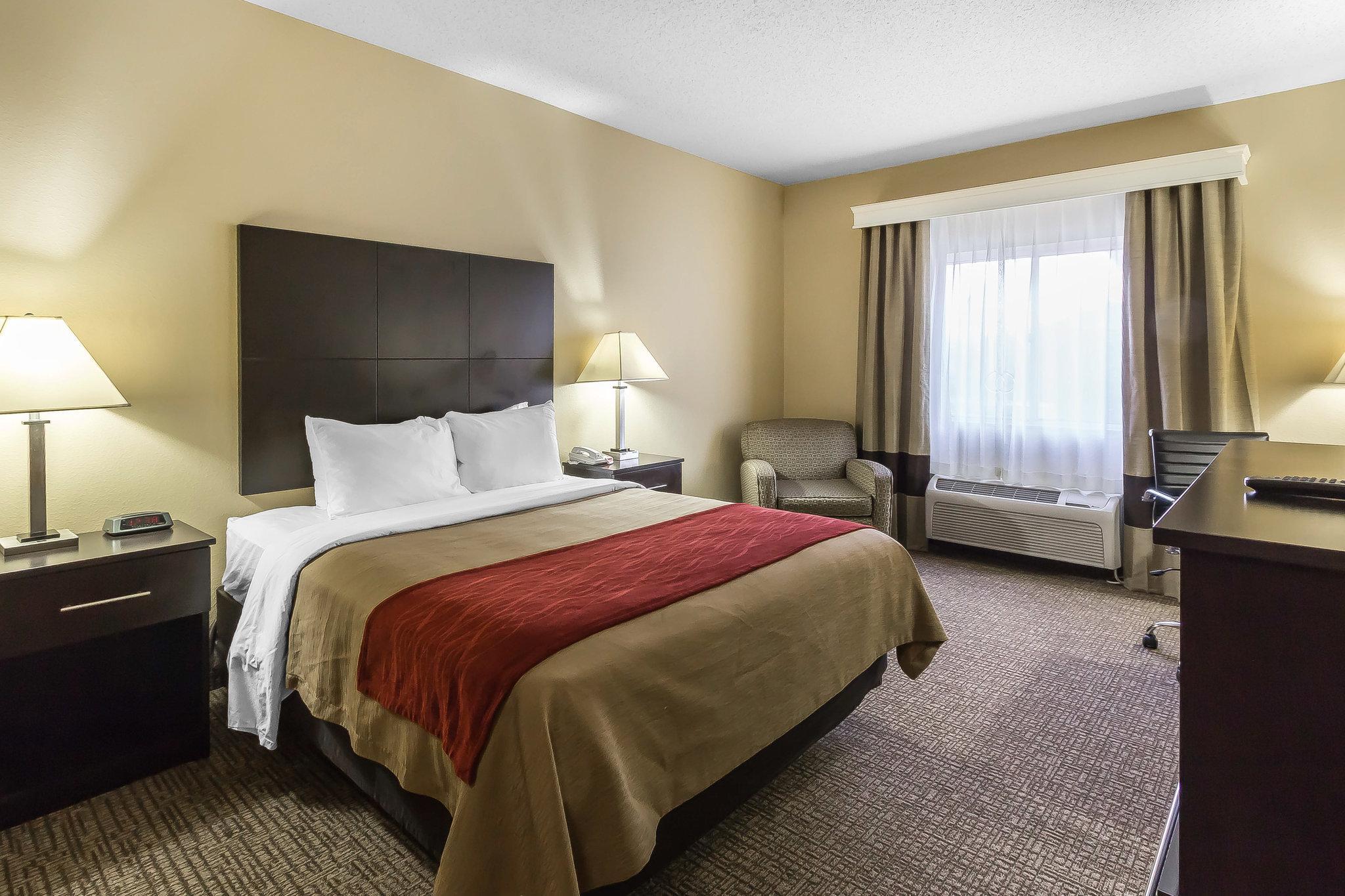 Comfort Inn & Suites Austin Exterior photo