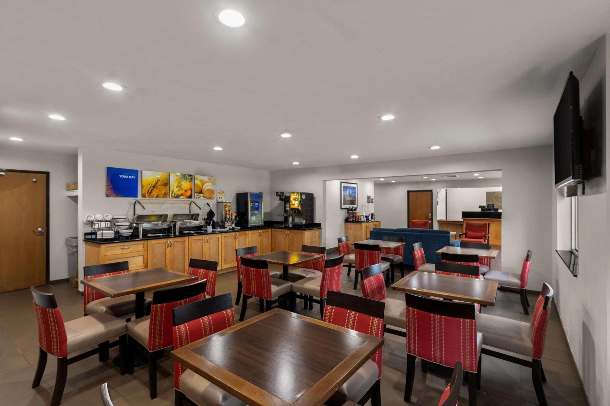 Comfort Inn & Suites Austin Exterior photo